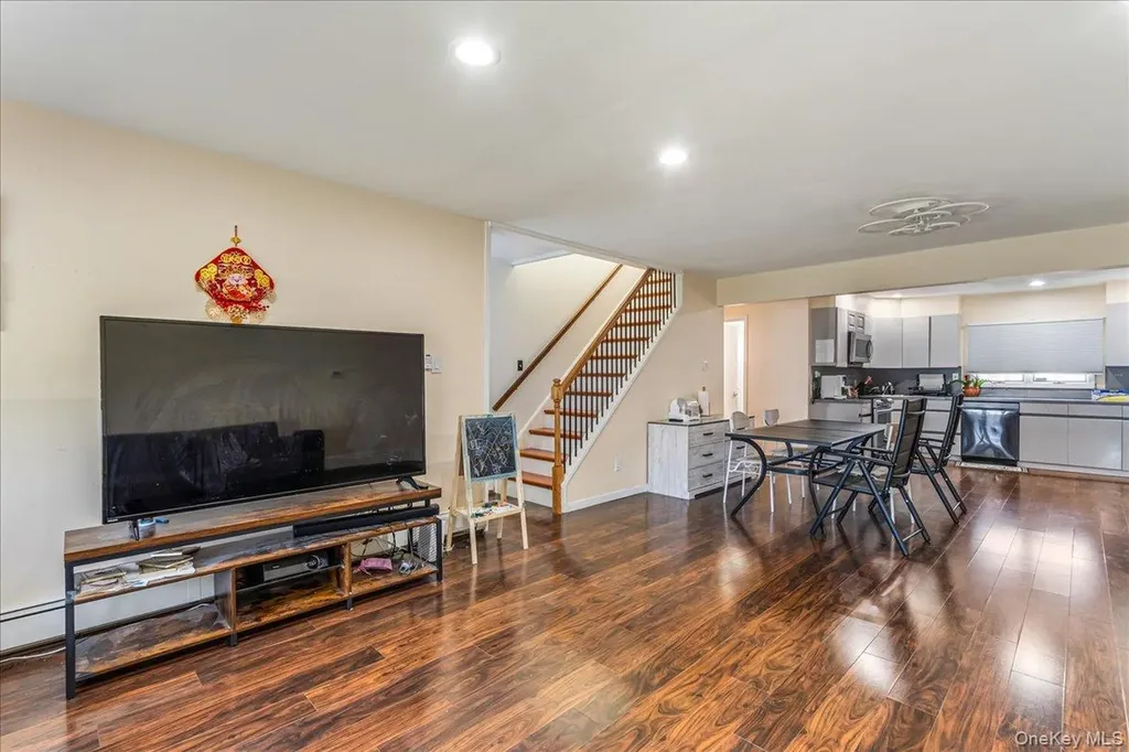 65 Prentice Road Levittown NY 11756