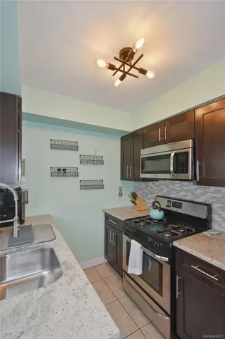 737 Tuckahoe Road Yonkers NY 10710