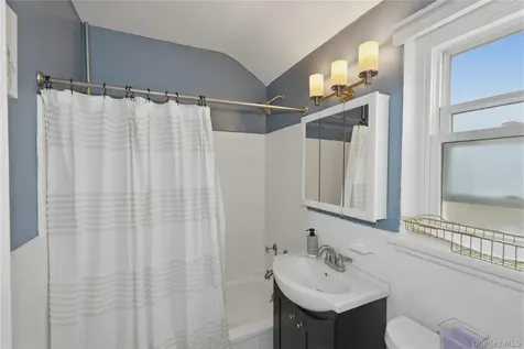 737 Tuckahoe Road Yonkers NY 10710