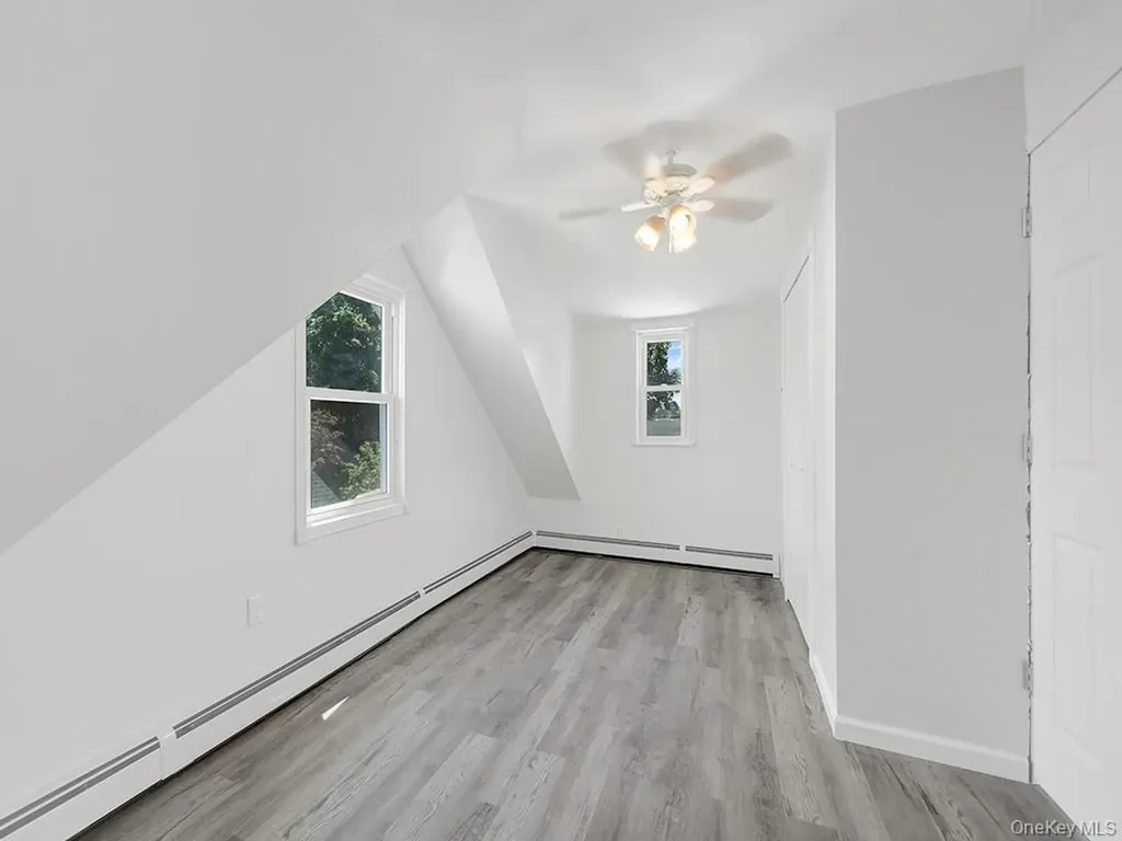 8 Winthrop Street Lynbrook NY 11563