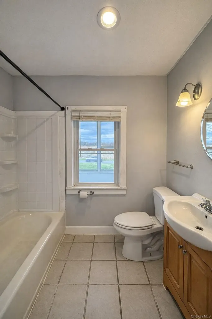 155 Pierce Circle New Hampton NY 10958