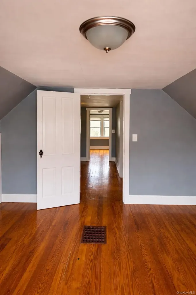 155 Pierce Circle New Hampton NY 10958