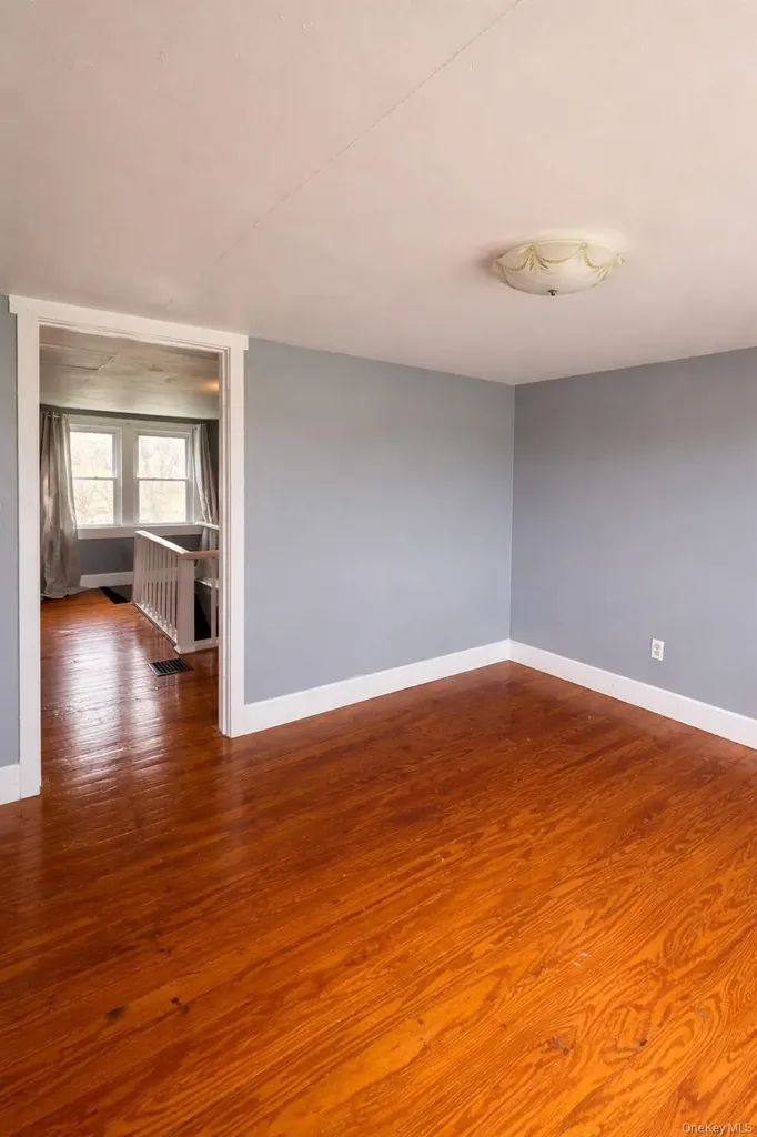 155 Pierce Circle New Hampton NY 10958