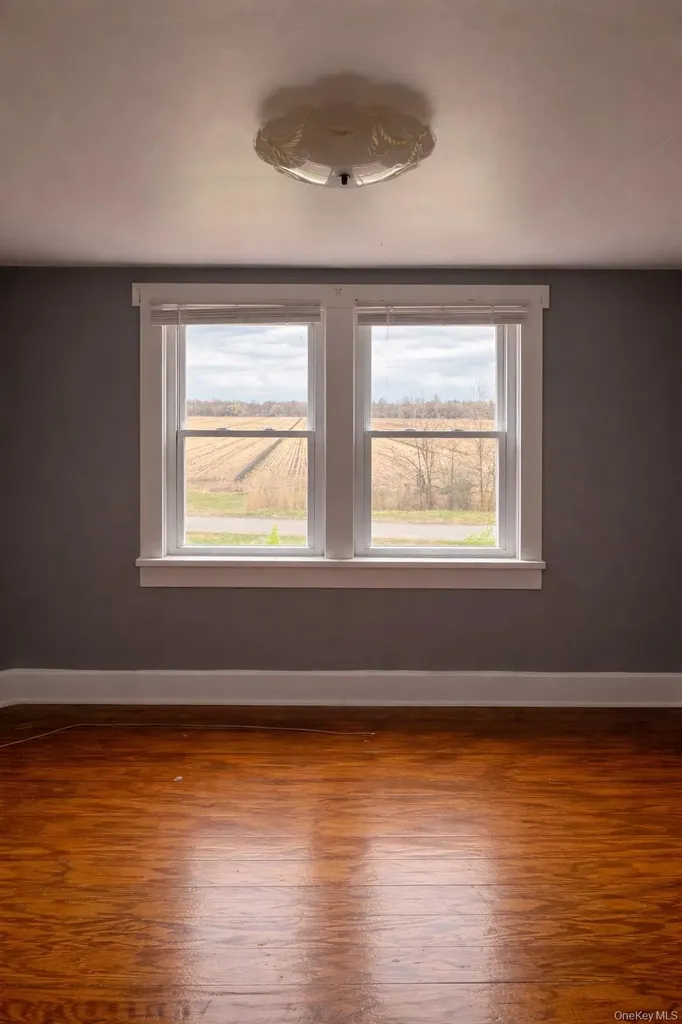 155 Pierce Circle New Hampton NY 10958