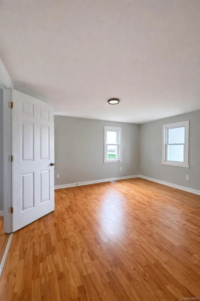 155 Pierce Circle New Hampton NY 10958
