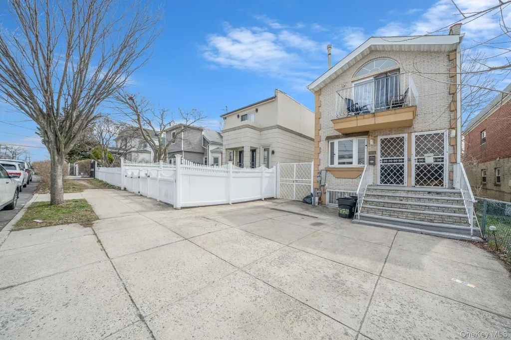 2858 Sampson Avenue Bronx NY 10465