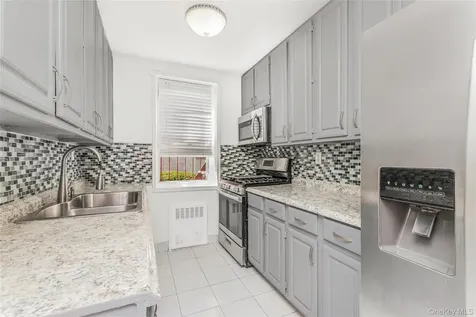 679 Warburton Avenue Yonkers NY 10701