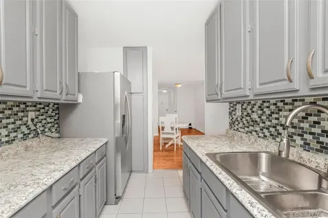 679 Warburton Avenue Yonkers NY 10701