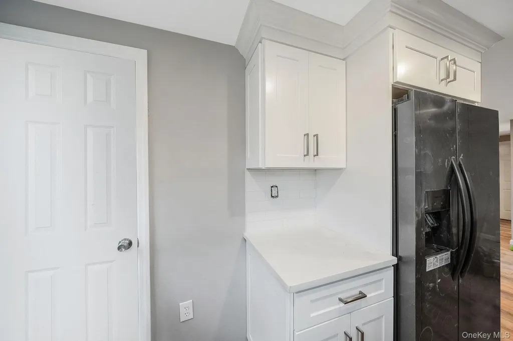 28 Dale Avenue Riverhead NY 11901