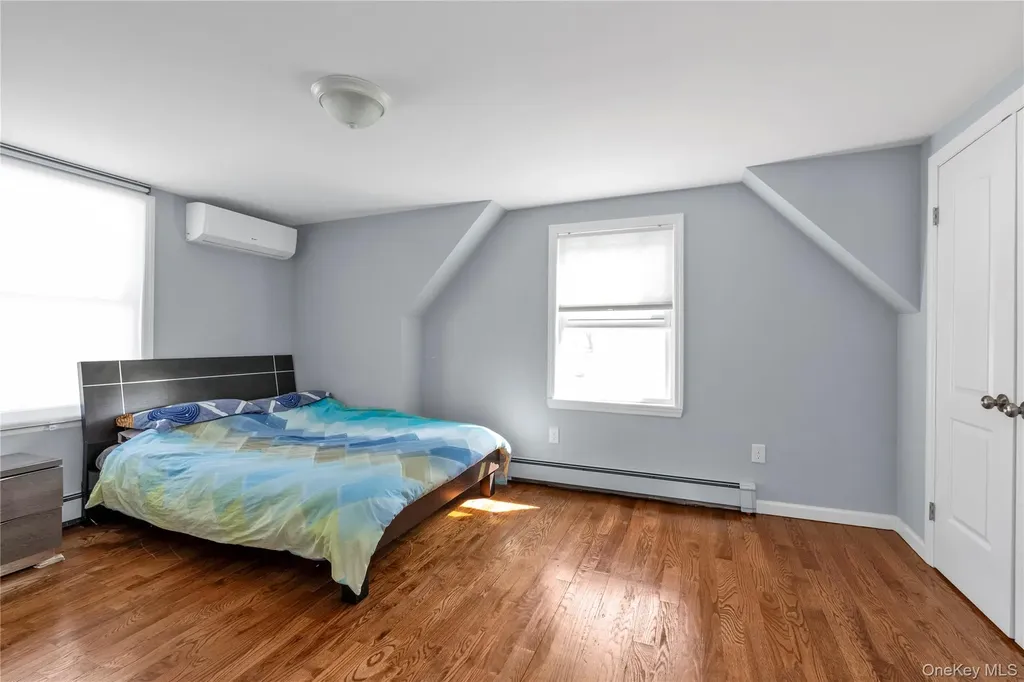 103 Clement Avenue Elmont NY 11003