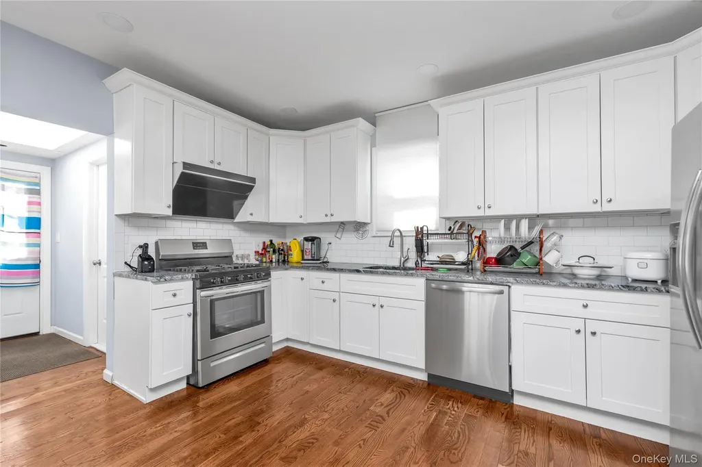 103 Clement Avenue Elmont NY 11003