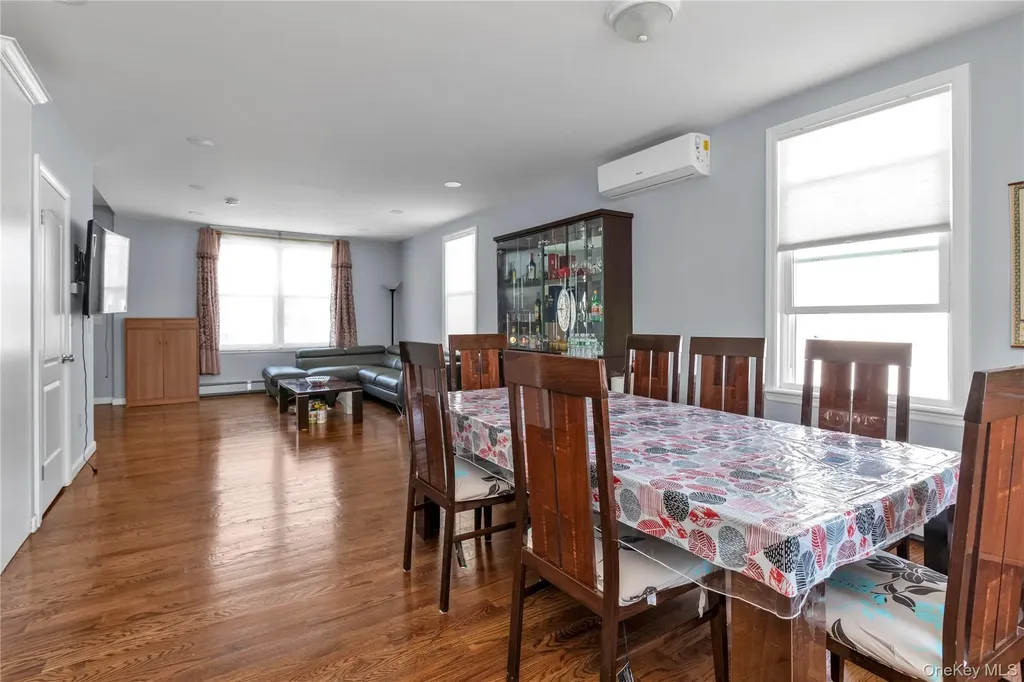 103 Clement Avenue Elmont NY 11003