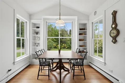2 Mekeel Street Katonah NY 10536