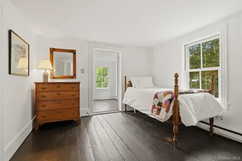 2 Mekeel Street Katonah NY 10536