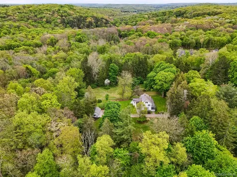 2 Mekeel Street Katonah NY 10536