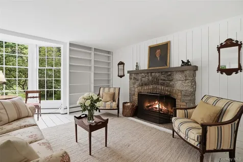 2 Mekeel Street Katonah NY 10536