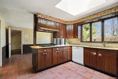 220 Middle Patent Road Bedford NY 10506
