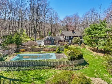 220 Middle Patent Road Bedford NY 10506