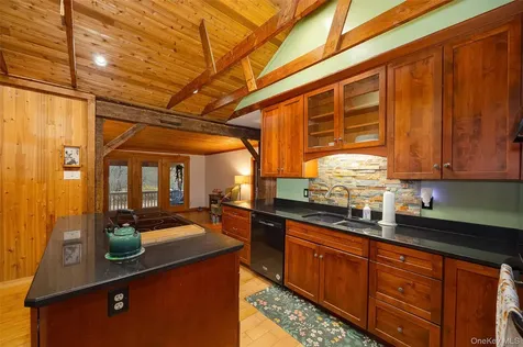 18 Hummingbird Staatsburg NY 12580