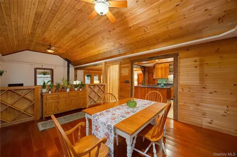 18 Hummingbird Staatsburg NY 12580