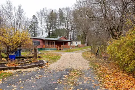 18 Hummingbird Staatsburg NY 12580