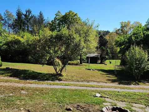 18 Hummingbird Staatsburg NY 12580