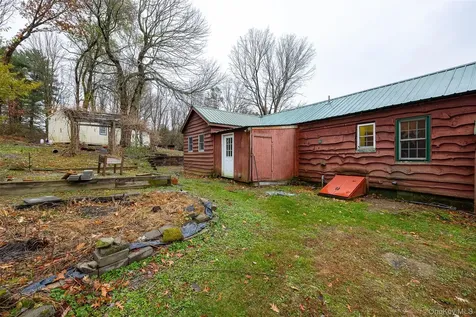 18 Hummingbird Staatsburg NY 12580