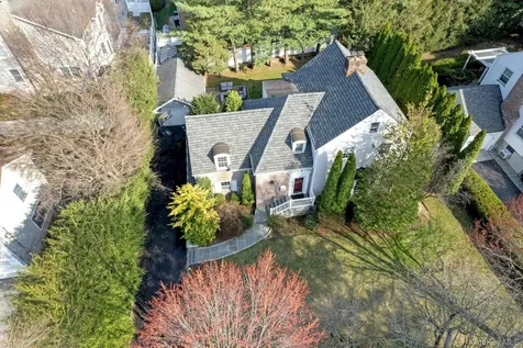 18 Knollwood Road Eastchester NY 10709