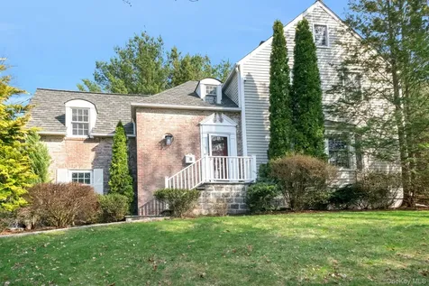18 Knollwood Road Eastchester NY 10709