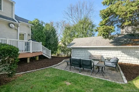 18 Knollwood Road Eastchester NY 10709