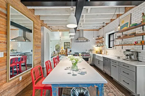 33 Aldridge Road Chappaqua NY 10514