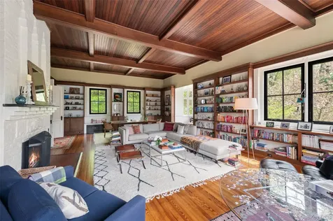 33 Aldridge Road Chappaqua NY 10514