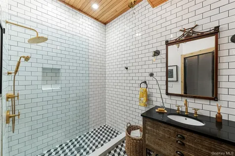 33 Aldridge Road Chappaqua NY 10514