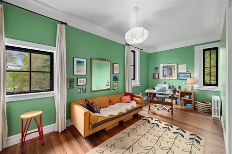 33 Aldridge Road Chappaqua NY 10514