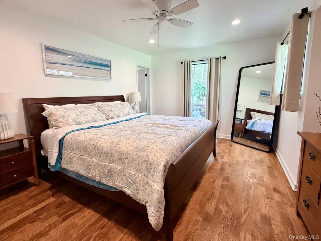 43B Old Squires Road Hampton Bays NY 11946