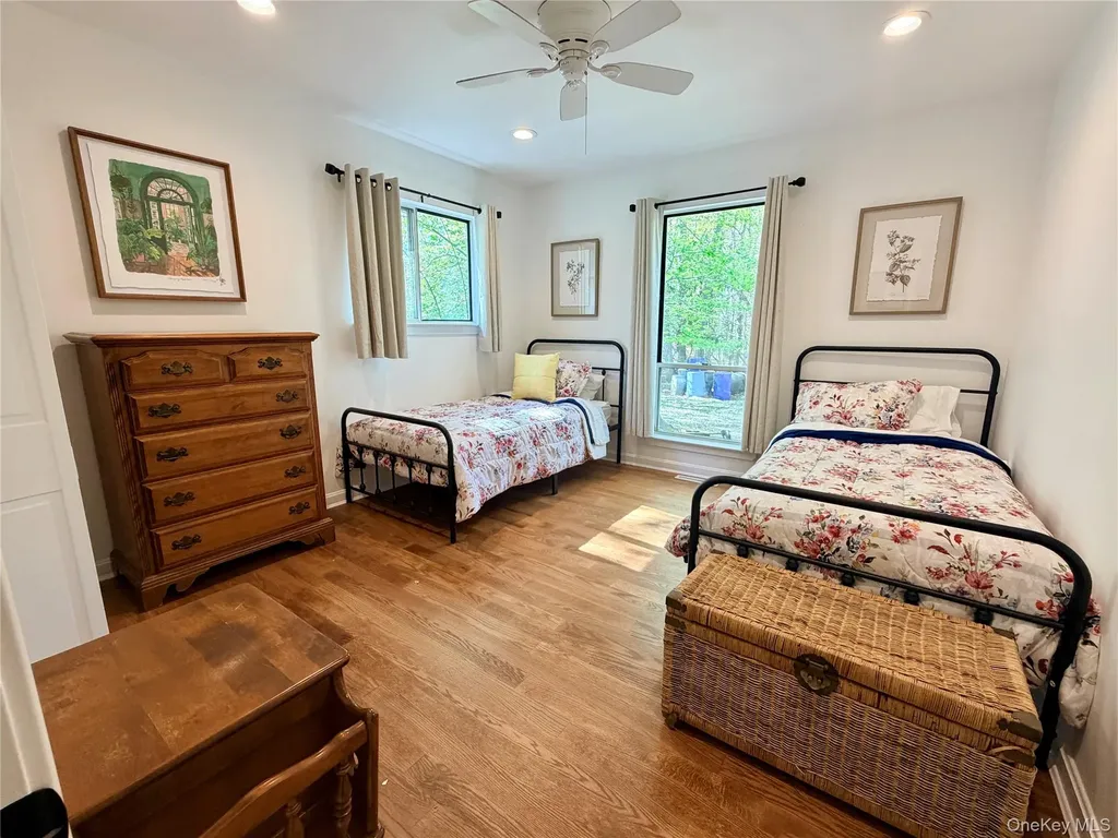 43B Old Squires Road Hampton Bays NY 11946