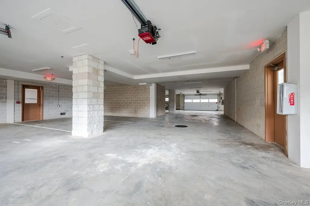 661 W Broadway Long Beach NY 11561