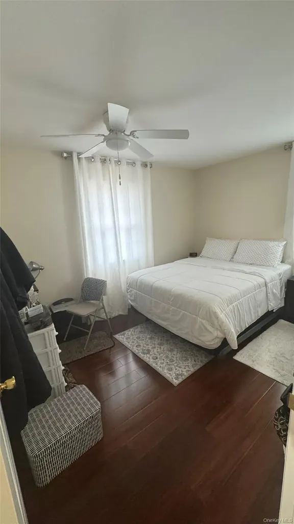47 Drayton Avenue Bay Shore NY 11706