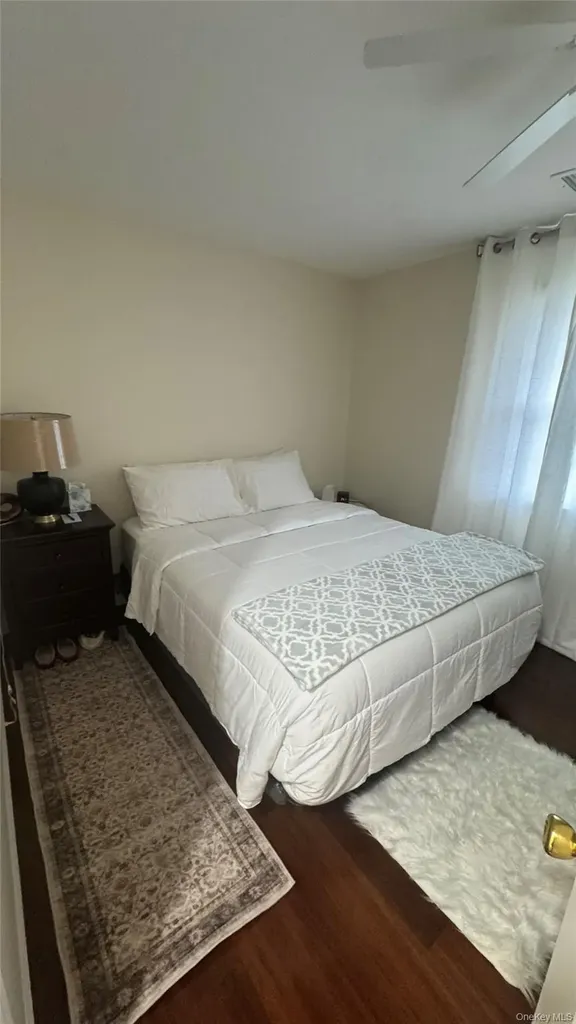 47 Drayton Avenue Bay Shore NY 11706