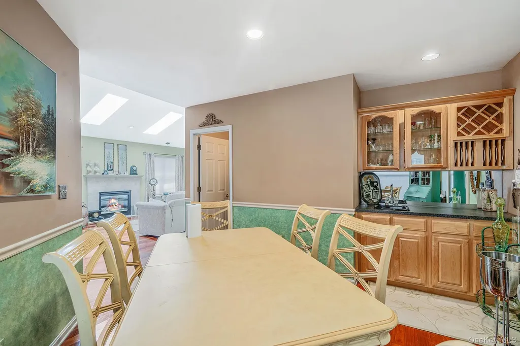 4 Alexandra Drive Middle Island NY 11953