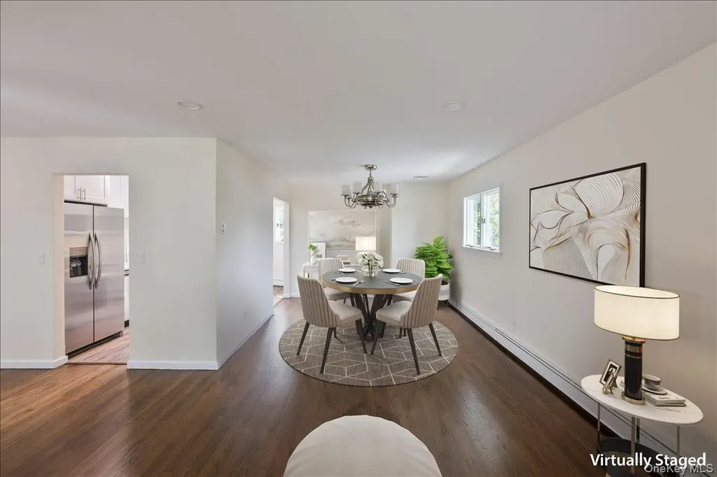 22 Brian Drive East Islip NY 11730