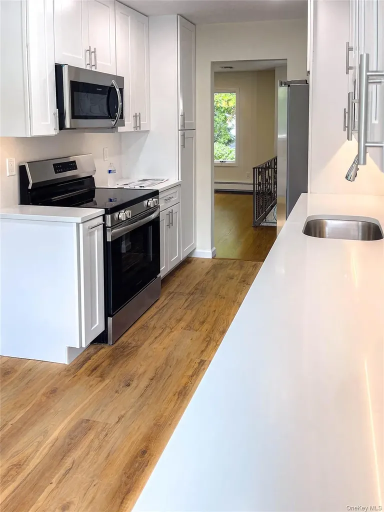 22 Brian Drive East Islip NY 11730