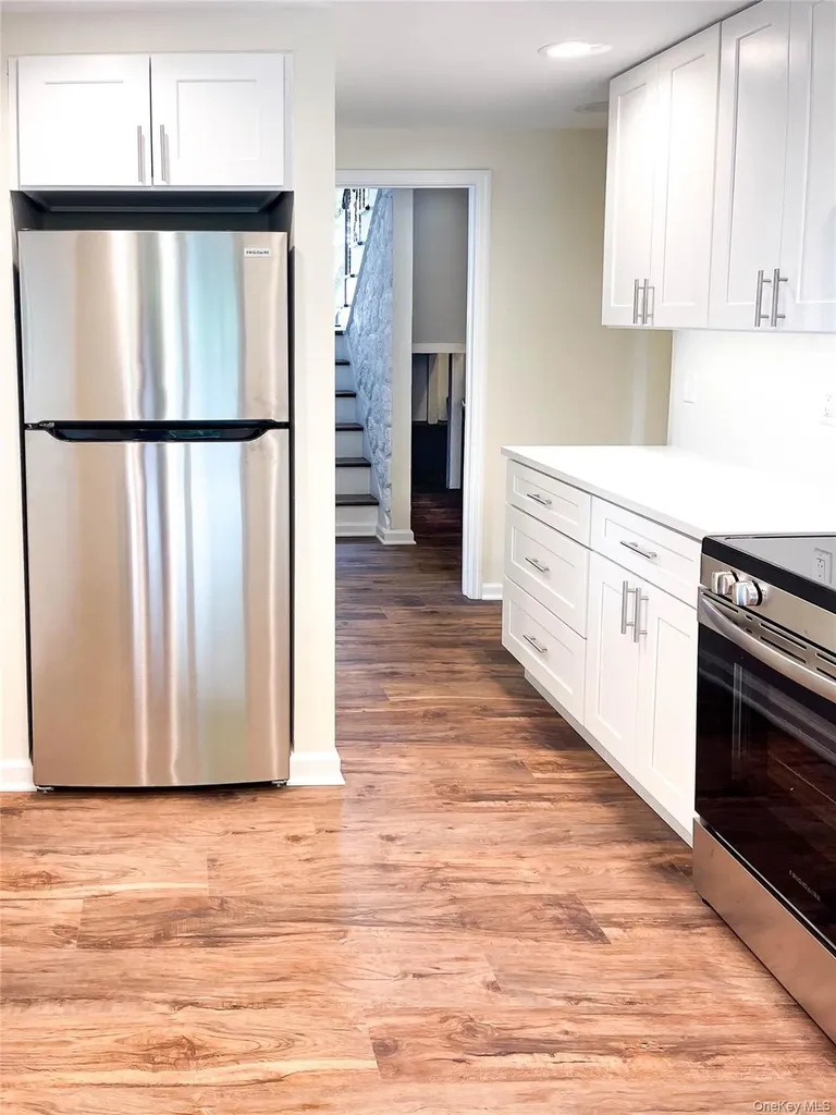 22 Brian Drive East Islip NY 11730