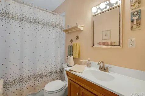 250 Fifth Street Mamaroneck NY 10543