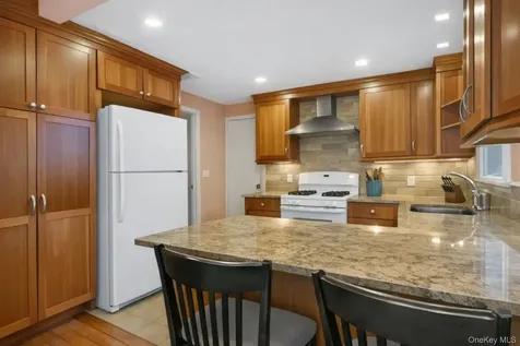 250 Fifth Street Mamaroneck NY 10543