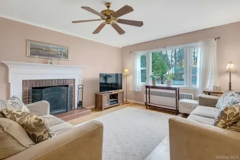 250 Fifth Street Mamaroneck NY 10543