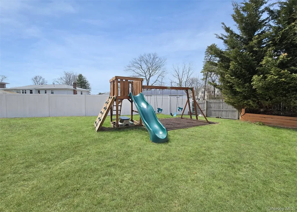 310 Browns Road Nesconset NY 11767