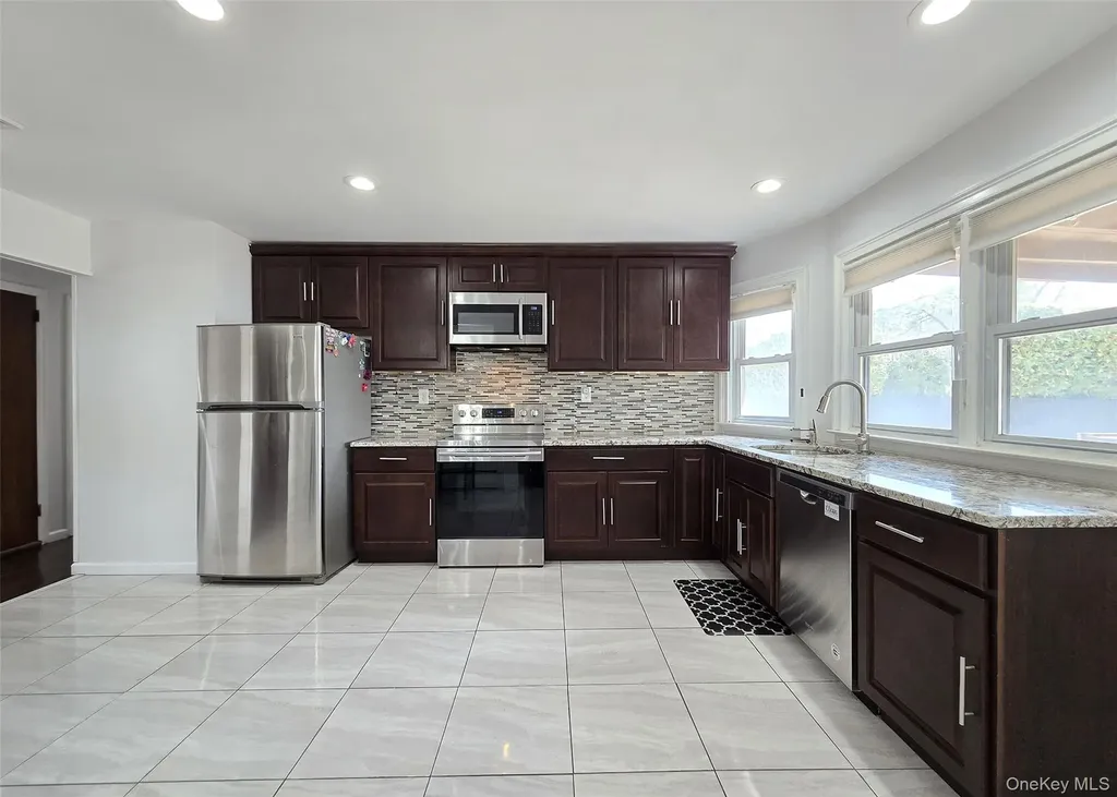 310 Browns Road Nesconset NY 11767