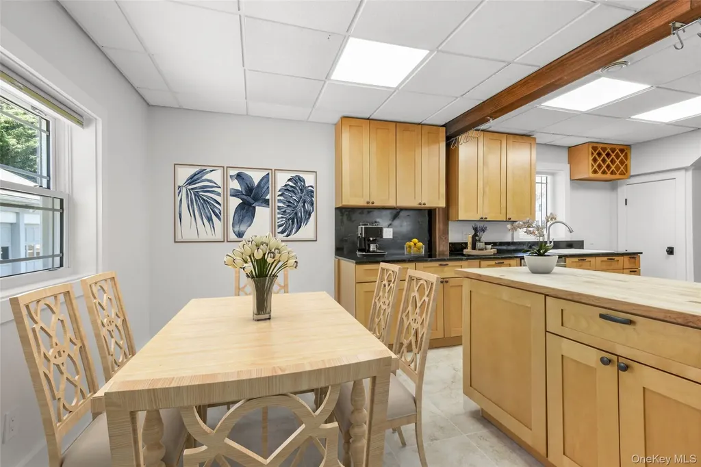 415 Eighth Avenue Pelham NY 10803