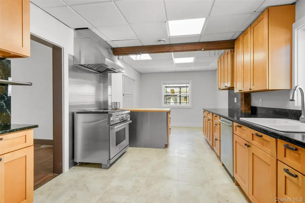 415 Eighth Avenue Pelham NY 10803